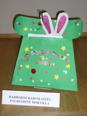 Vaikų sukurta knyga. Nuotr. Reginos Lakačauskaitės
