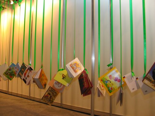 Knygų paroda. Nuotr. Astos Plechavičiūtės