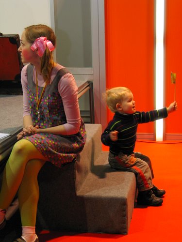 Klubo TARP EILUČIŲ prezidentė ir jaunasis renginio dalyvis. Nuotr. Astos Plechavičiūtės